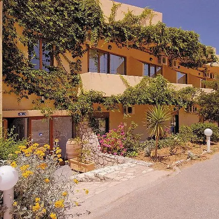 Hotell Kavros Paralia Kourna