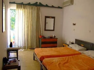 Kavros Hotell Paralia Kourna